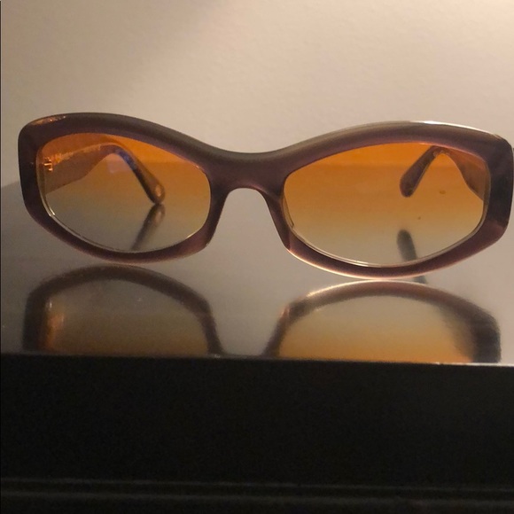 ‼️SOLD‼️Authentic 90’s CHANEL Vintage Sunglasses - Picture 4 of 10